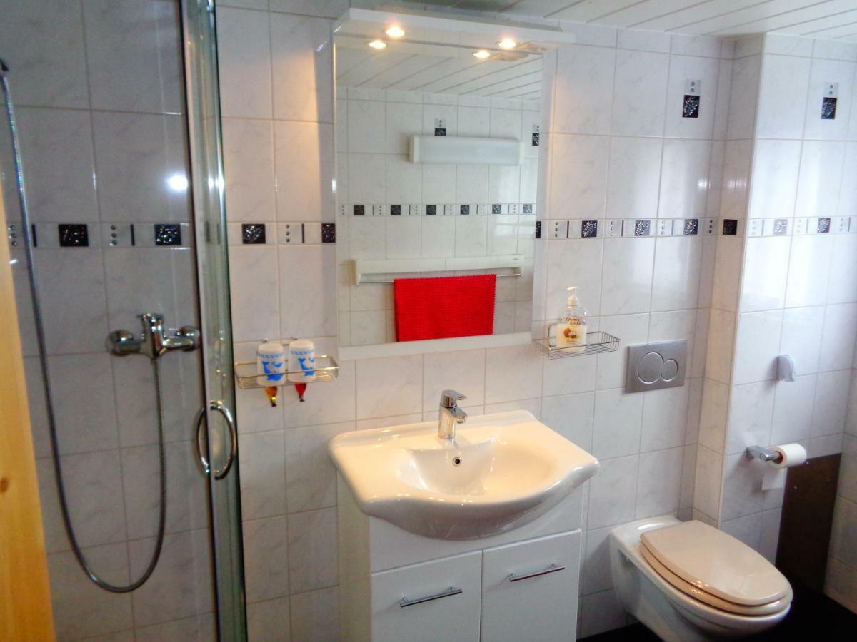 Haya Apartment Naters Bagian luar foto